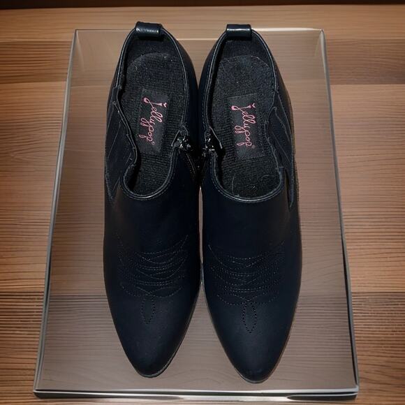 SOLD - Picture 3 of 9